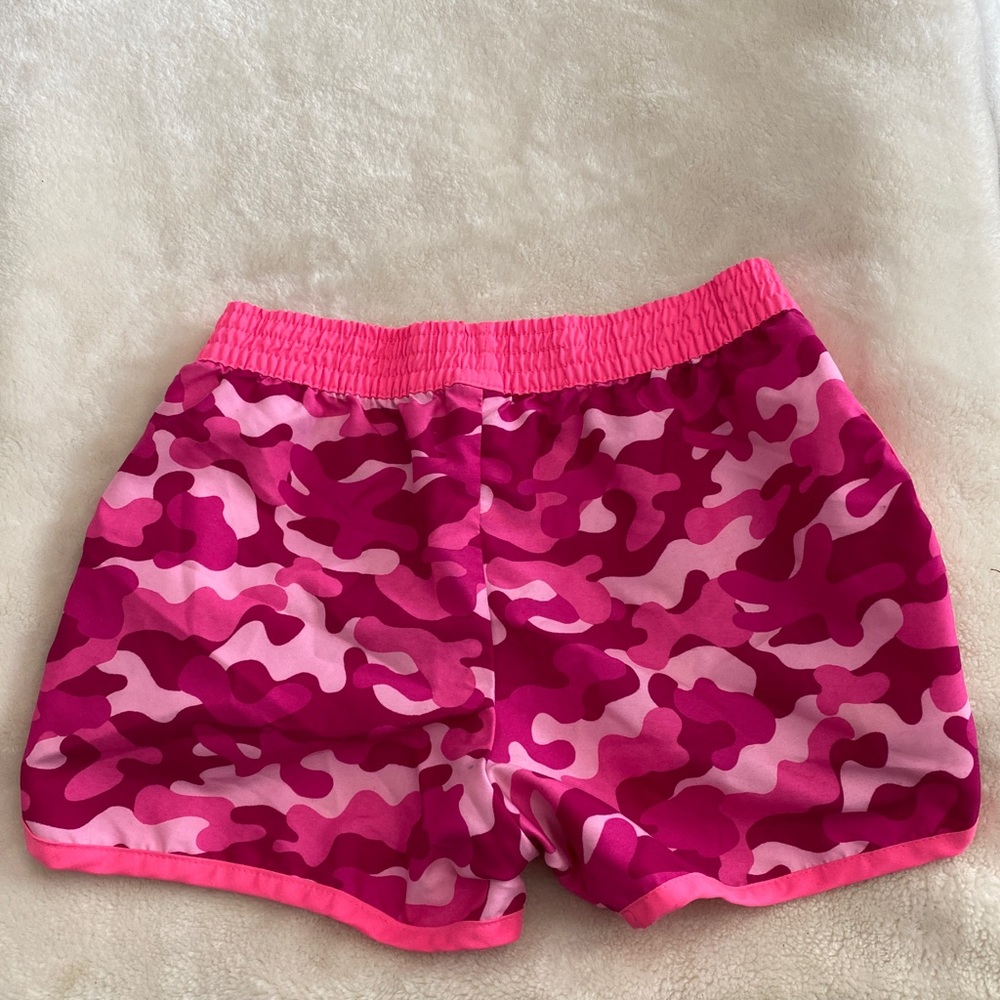 Girls 7/8 OP pink camo shorts